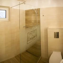 Feketevölgy Panzió, Kemence - Szobák