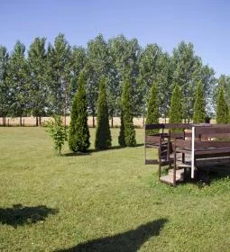 Udvardi-Tanya & Pihenőpark