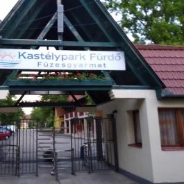 Füzesgyarmati Kastélypark Fürdő Füzesgyarmat - Külső kép