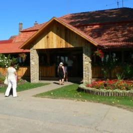 Abonyi Fogadó étterme Bócsa - Külső kép