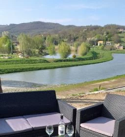 Bodri Pincészet Vendégszobái