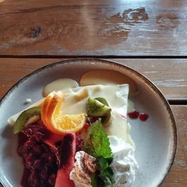 Csehó Pub Étterem Balatonlelle - Étel/ital