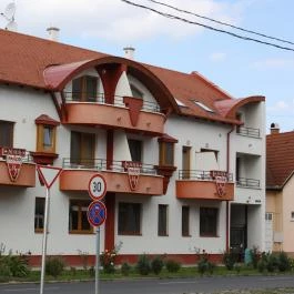 Cristian Apartman Hajdúszoboszló - Külső kép