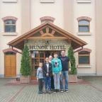 Hunor Hotel és Étterem Vásárosnamény - Külső kép