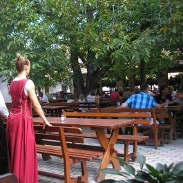 Várcsárda, Sümeg - Külső kép