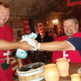 Castrum Boldua középkori étterem, Boldogkőváralja - Belső