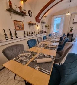 Séf 921 Kitchen Lakásétterem