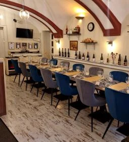 Séf 921 Kitchen Lakásétterem