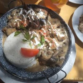 Csülök Bár, Pécs - Étel/ital