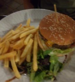 Ködmön Csárda Borétterem