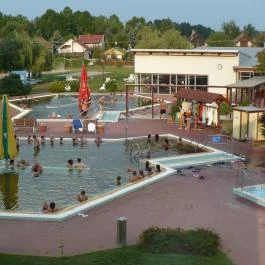 Barack Thermal Hotel & Spa, Tiszakécske - Medence/kert