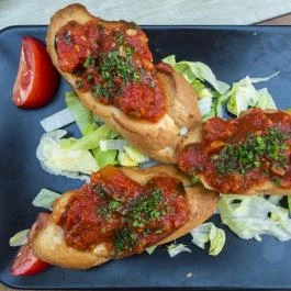 Andi Grillkert, Csopak - Étel/ital