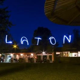 Andi Grillkert, Csopak - Külső kép