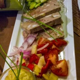 Normakert Vendéglő Budapest - Étel/ital