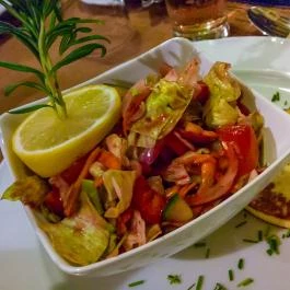 Normakert Vendéglő Budapest - Étel/ital