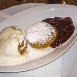 Normakert Vendéglő Budapest - Étel/ital