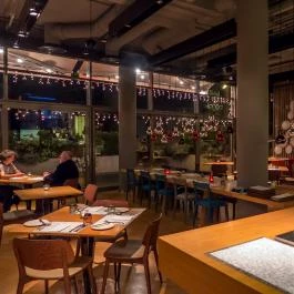 Tanti - Hegyvidék Bevásárlóközpont, Budapest - Belső