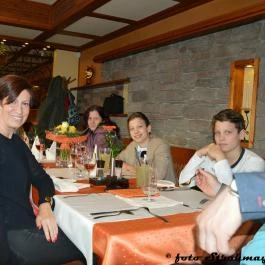 Kakas Étterem, Budapest - Egyéb