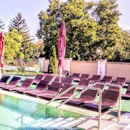 Hotel Atlantis Wellness & Conference, Hajdúszoboszló - Medence/kert