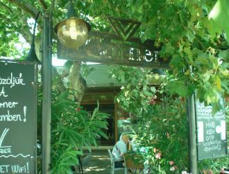 Corner Étterem Balatonalmádi