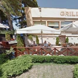 Grill & Cocktails Tata Tata - Külső kép