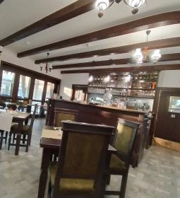 Gróf Esterházy Móric Ökoturisztikai Központ Étterme