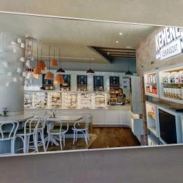 Kemenes Cukrászda & Bisztró Biatorbágy - Belső