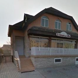 Stop Cukrászda Tatabánya - Külső kép