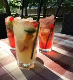 Turul Cafe & Étterem