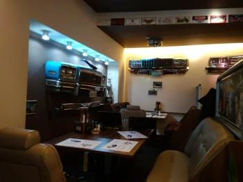 V8 Vendéglő Oroszlány