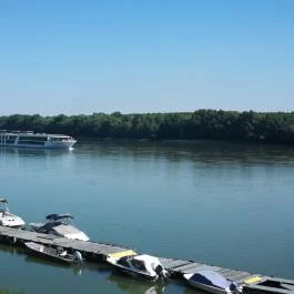 Halászcsárda Dunaföldvár - Külső kép
