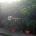 Lilaakác Kisvendéglő Abádszalók - Külső kép