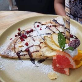 Palacsintavár Eger - Étel/ital