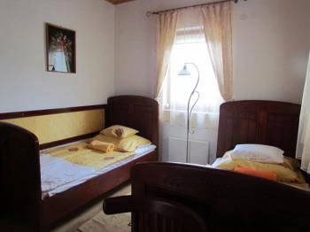 Mátyás Madár Vendégház Tard