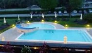 Hotel Visegrád Visegrád - Medence/kert Hotel Visegrád Visegrád - Medence/kert