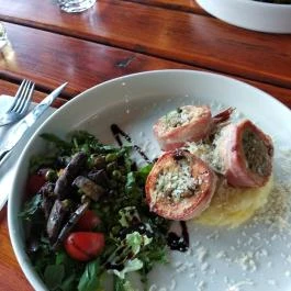 Borbarátok Vendéglő Badacsonytomaj - Étel/ital