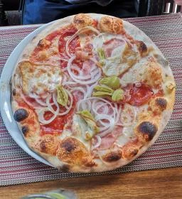 Lamontanara Pizzéria
