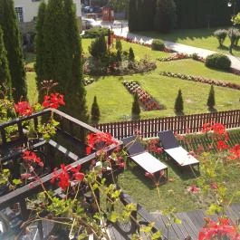 Hotel Palota Lillafüred - Medence/kert