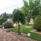 Villa-Erika Apartman Alsópáhok - Medence/kert