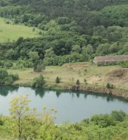 Erdőfénye Kastély Szálló