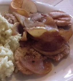 Gőzmalom Hotel & Étterem