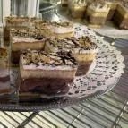 Avia benzinkút és burgerező Öcsöd - Étel/ital