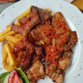 Bögre Csárda Étterem, Balatonlelle - Étel/ital