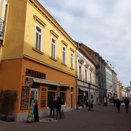 Cafe Frei Pécs - Külső kép