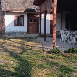 Dániel Vendégháza, Pákozd - Egyéb