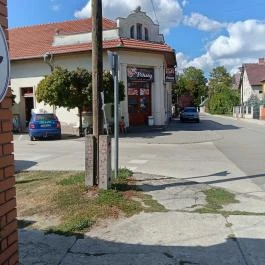 Friss Pékség Lakitelek - Külső kép