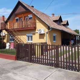 Herczku Apartman Balatonlelle - Külső kép