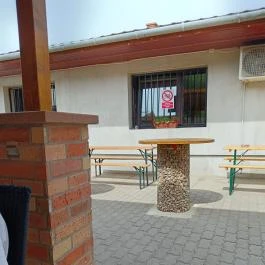 Kaja-Kóma Cibakháza - Külső kép