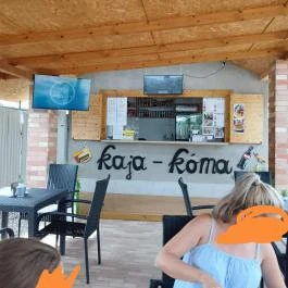 Kaja-Kóma Cibakháza - Külső kép