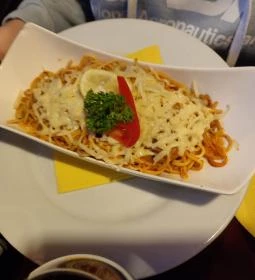 Kert Étterem Caffé & Grill